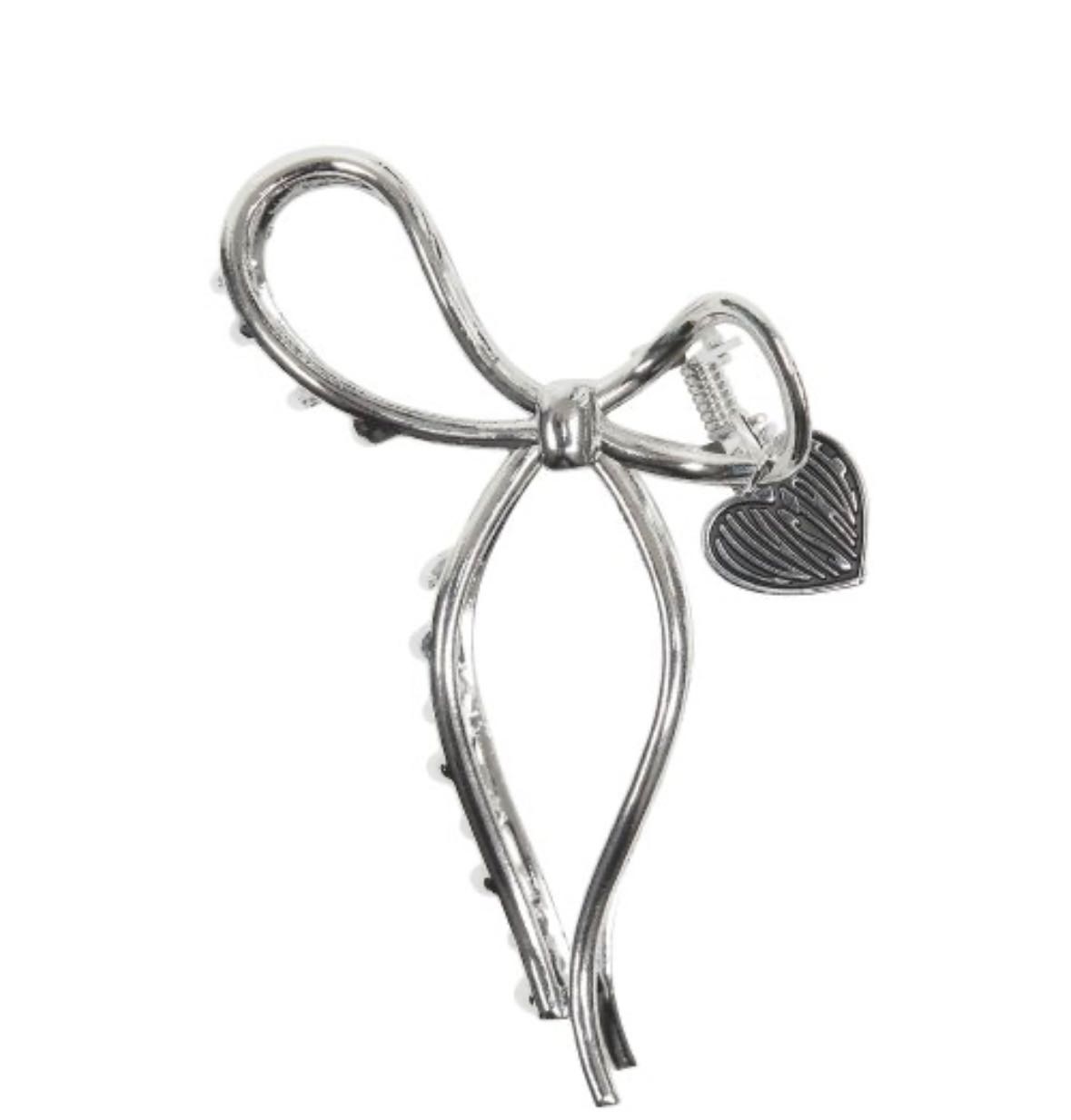 พรีออเดอร์ Luvistrue กิ๊ฟหนีบผมรูปโบว์ สีเงิน รุ่น nm ribbon hair pin
