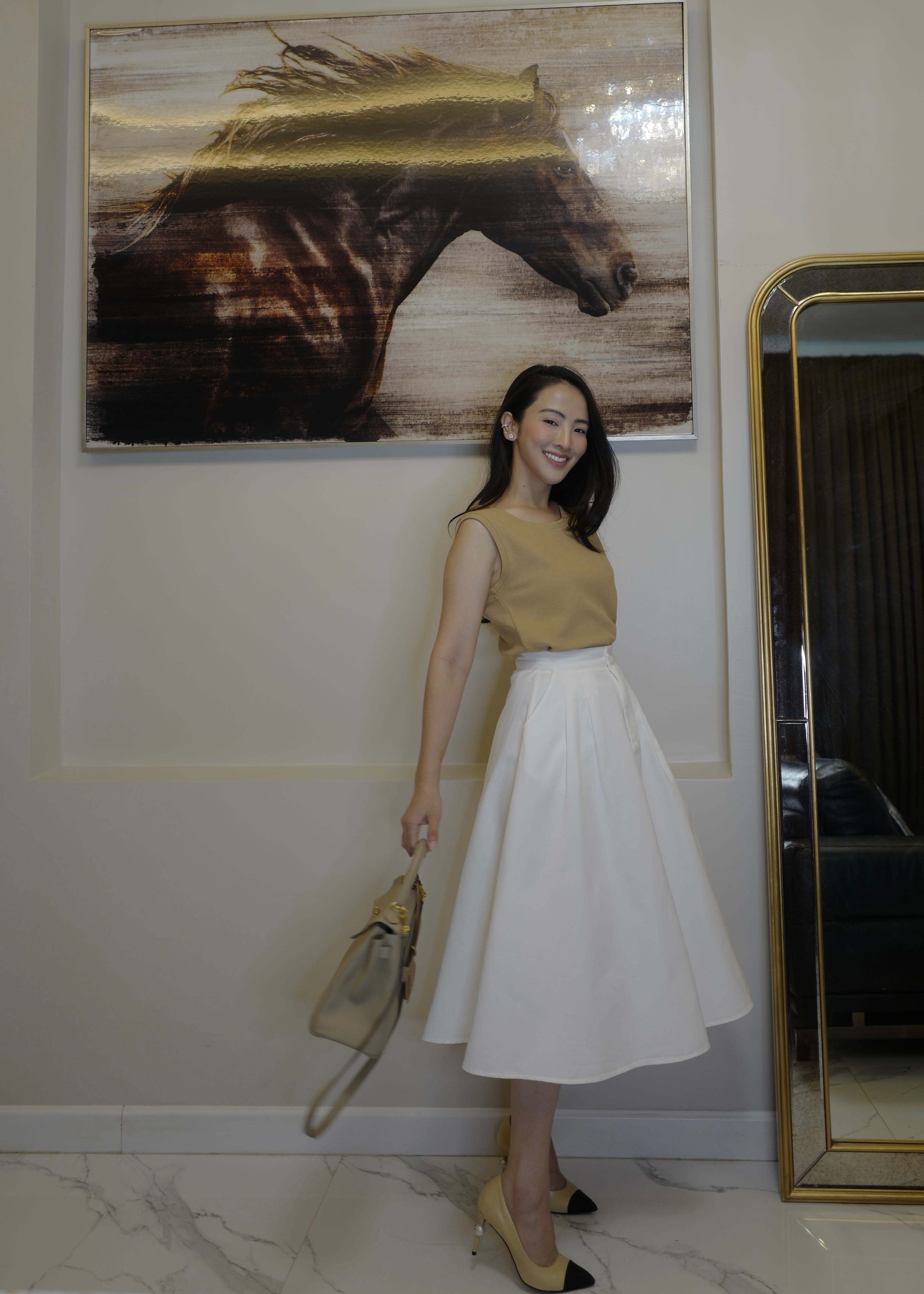 #BJwhiteSkirt240318 (850THB)