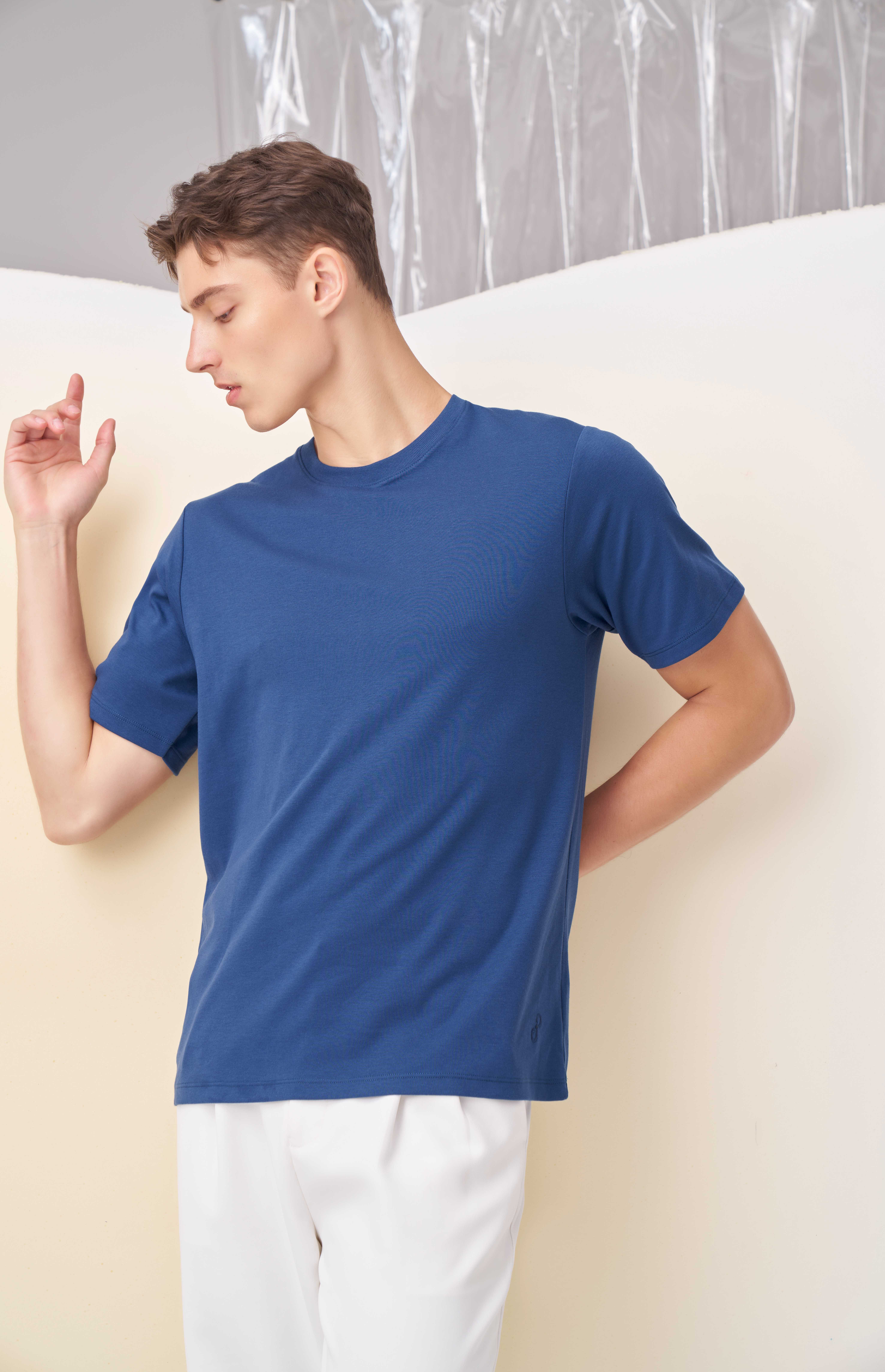 UPTOYOU UNISEX BASIC NAVY BLUE TEE