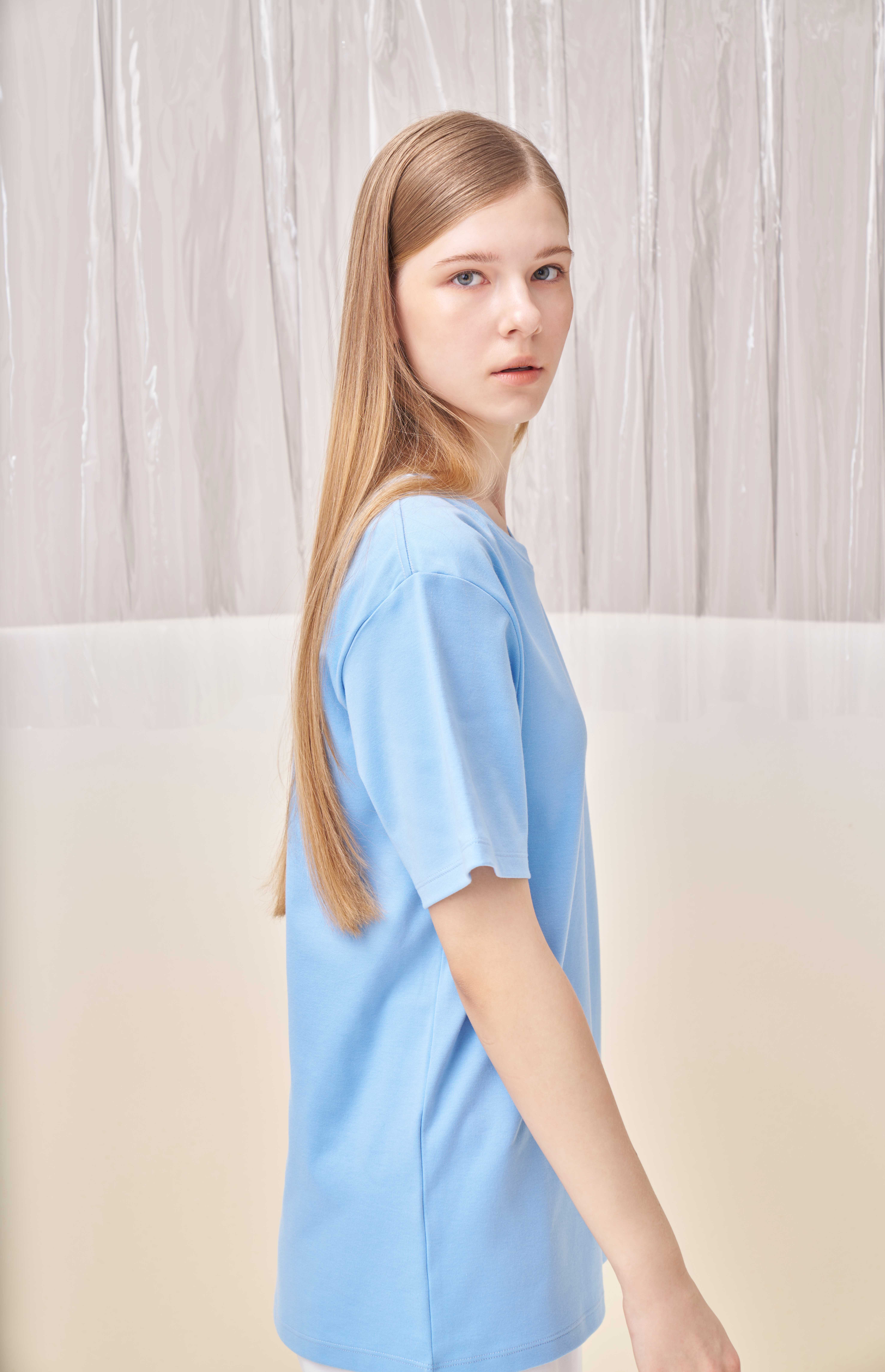 UPTOYOU UNISEX BASIC OCEAN BLUE TEE