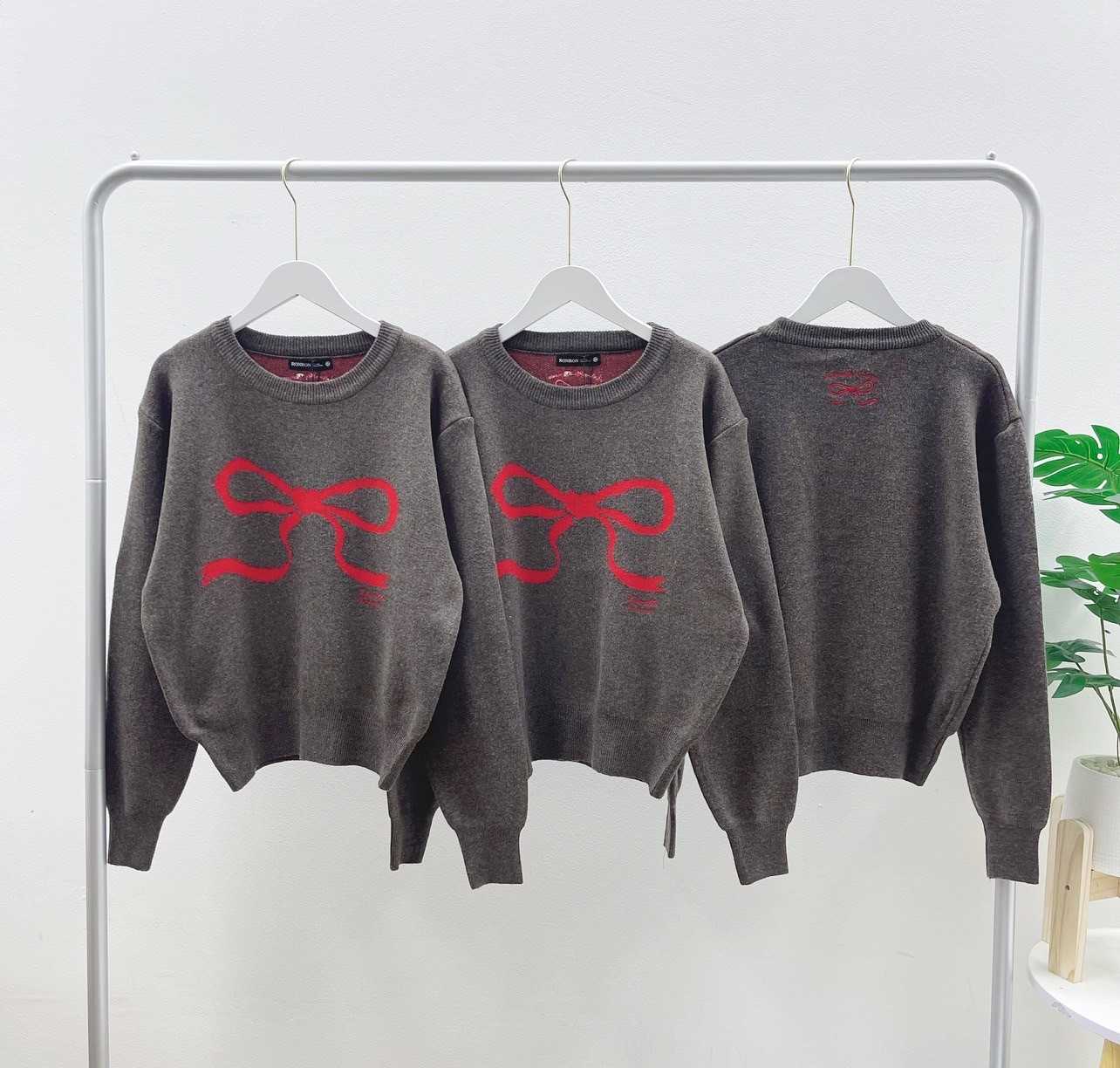 Ronron Heart Ribbon knit sweater (Brown)