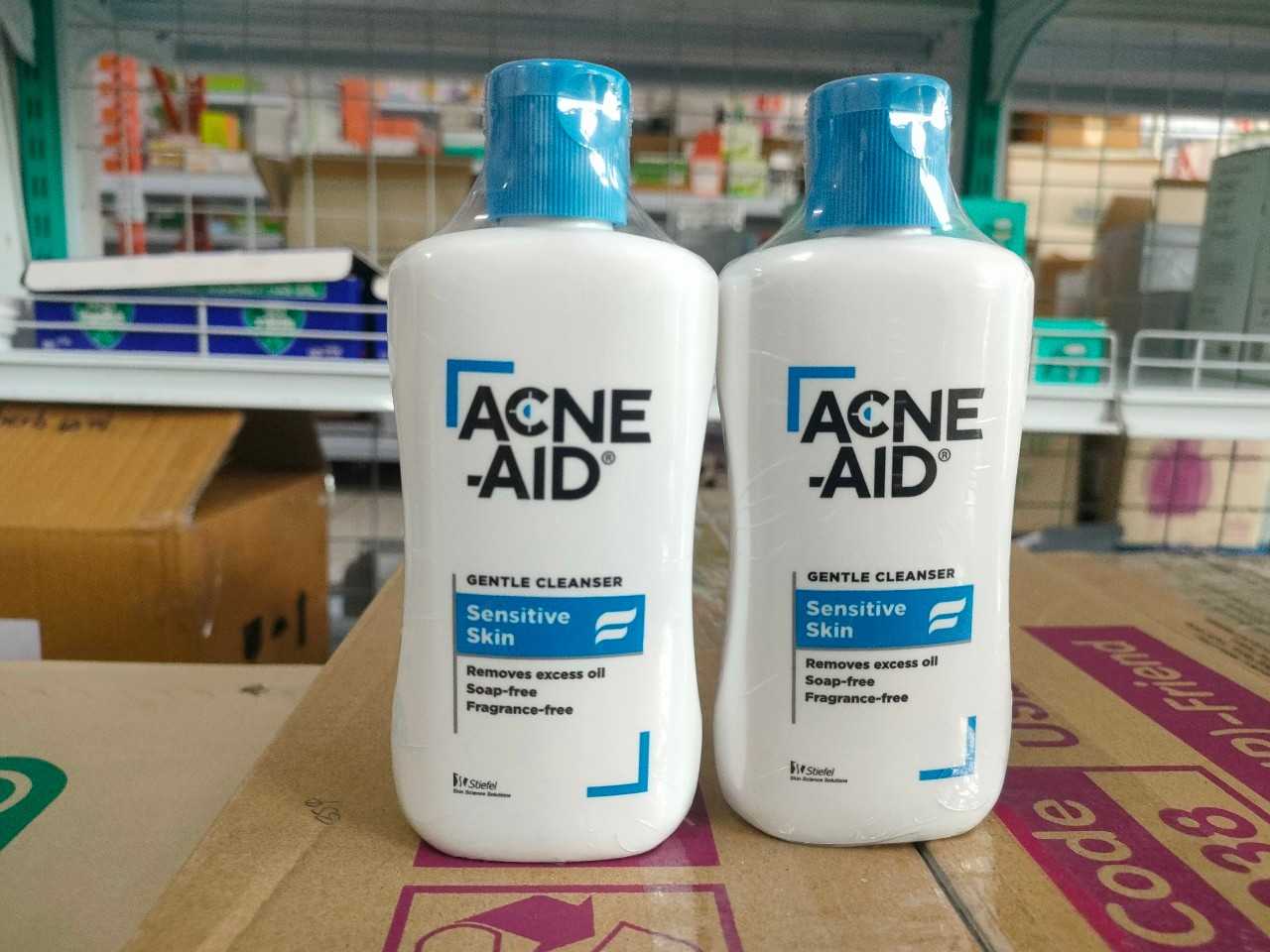 Acne aid ฟ้า 100ml เจลล้างหน้าสำหรับผิวเป็นสิว สูตรผิวแพ้ง่าย