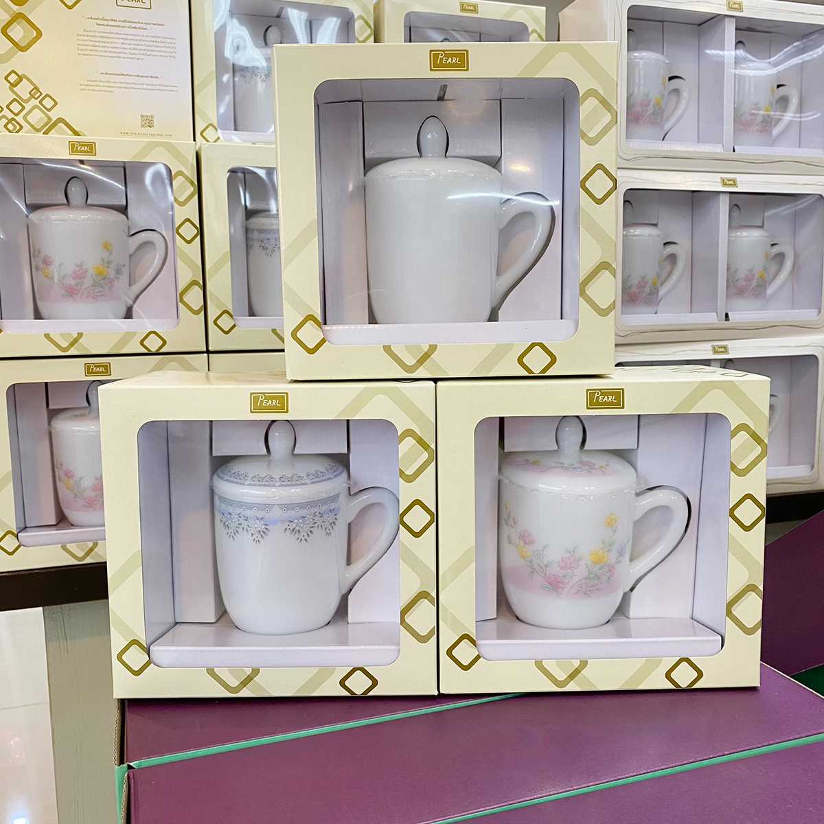 [1กล่อง]ชุดของขวัญ ถ้วยน้ำชาเนื้อมุก 14ออนซ์ มีฝาปิด  PEARL Opal Glass Giftset