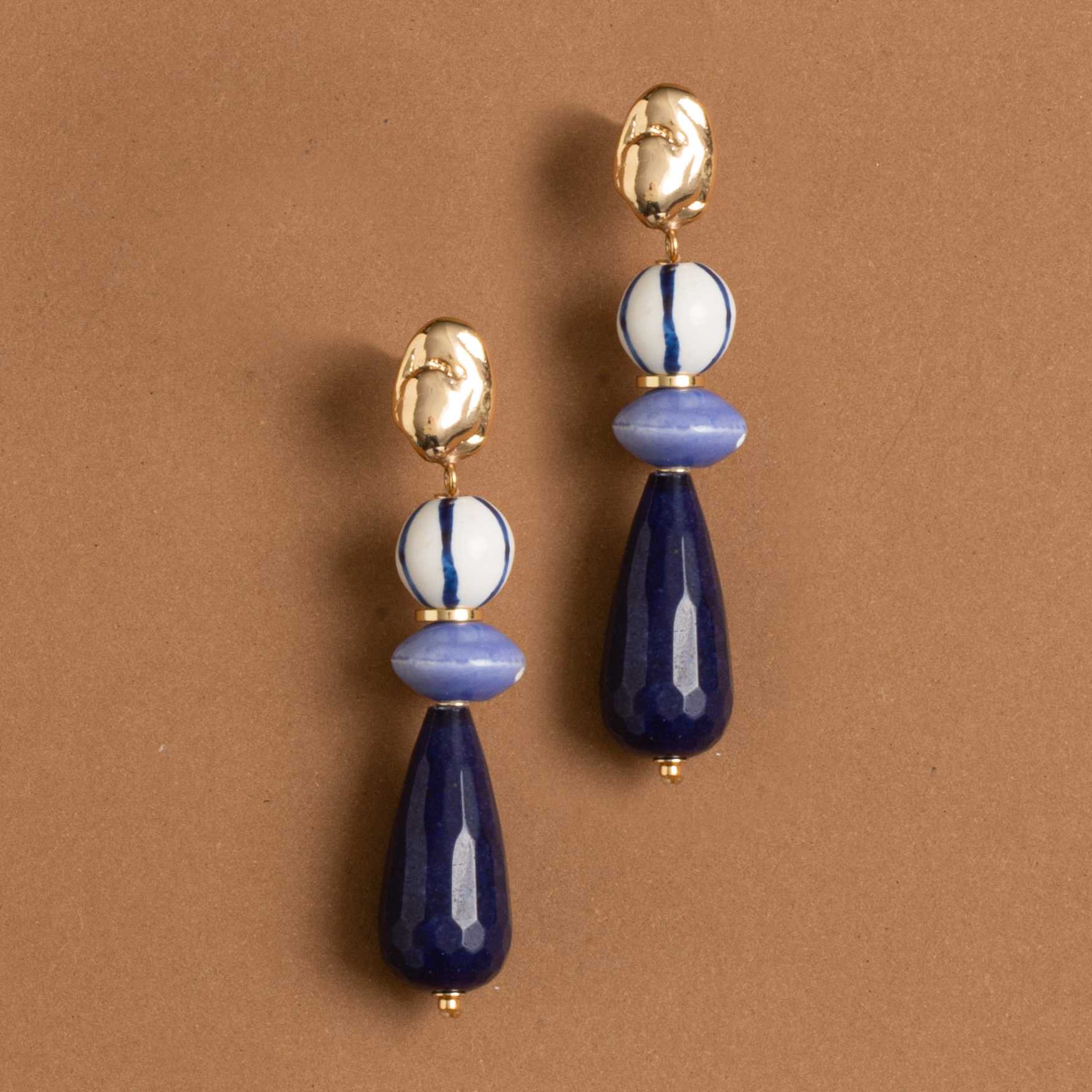 SINGLE STRAND LAPIS LAZULI DROP EARRINGS