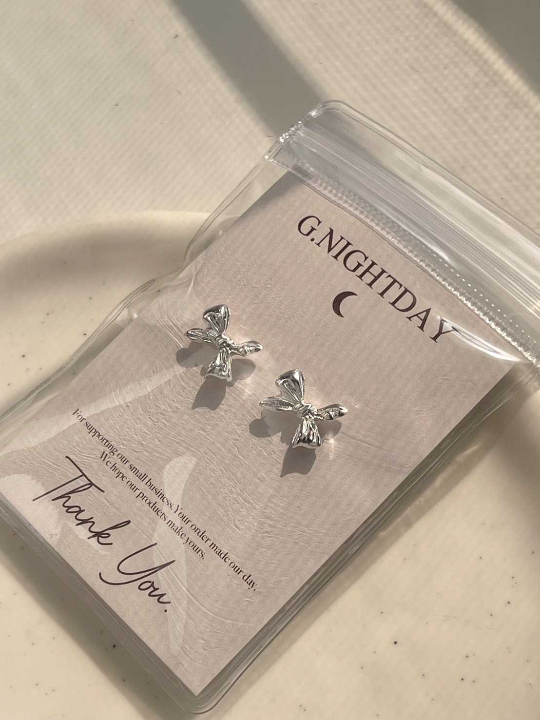 Sweet Bow earring  ต่างหูโบว g.nightday มาใหม่ สุดคิ้ววว