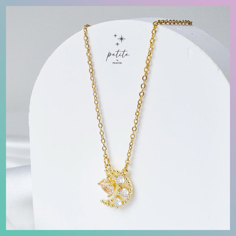 Upon The Moon Necklace - สร้อยคอ รูปพระจันทร์เสี้ยวสไตล์เกาหลี สีทอง