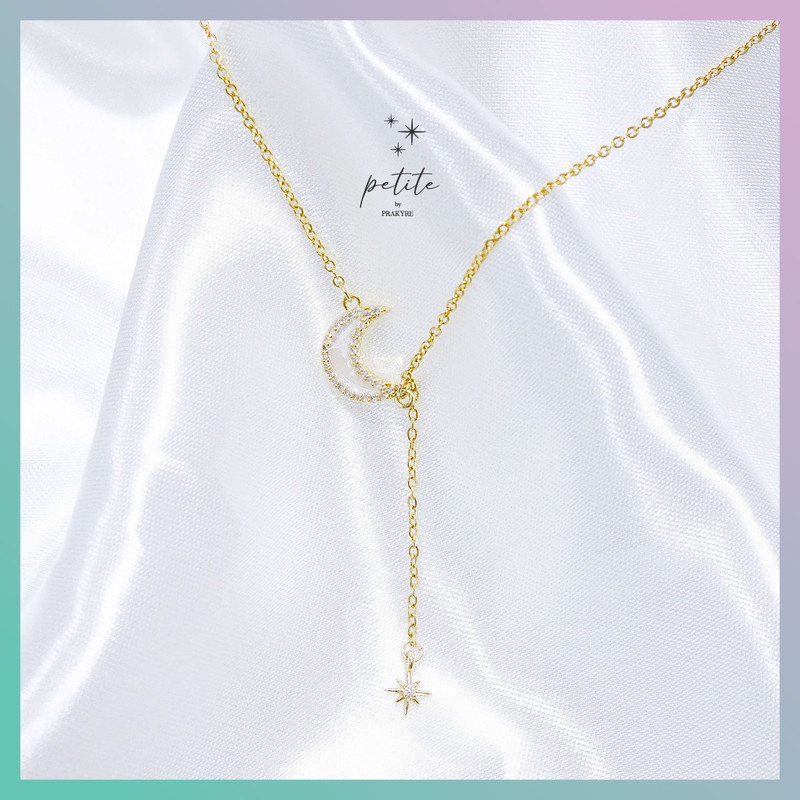 Crescent Moon Dropping Petite Estrella Necklace - สร้อยคอ รูปพระจันทร์และดวงดาว สีทอง