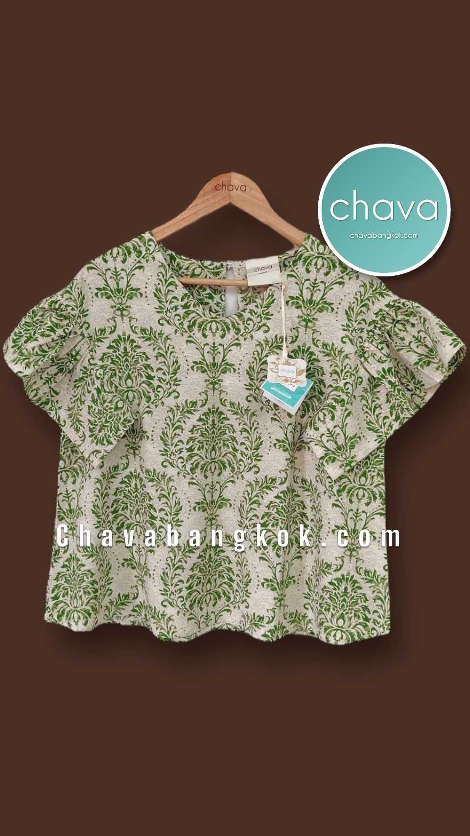 เสื้อ Top / BLOUSE คอวี พื้นขาวลายดอกไม้ (สีเขียวอ่อน)