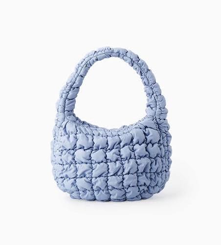 พร้อมส่ง - กระเป๋า COS Mini Quilted Bag สี Light Blue