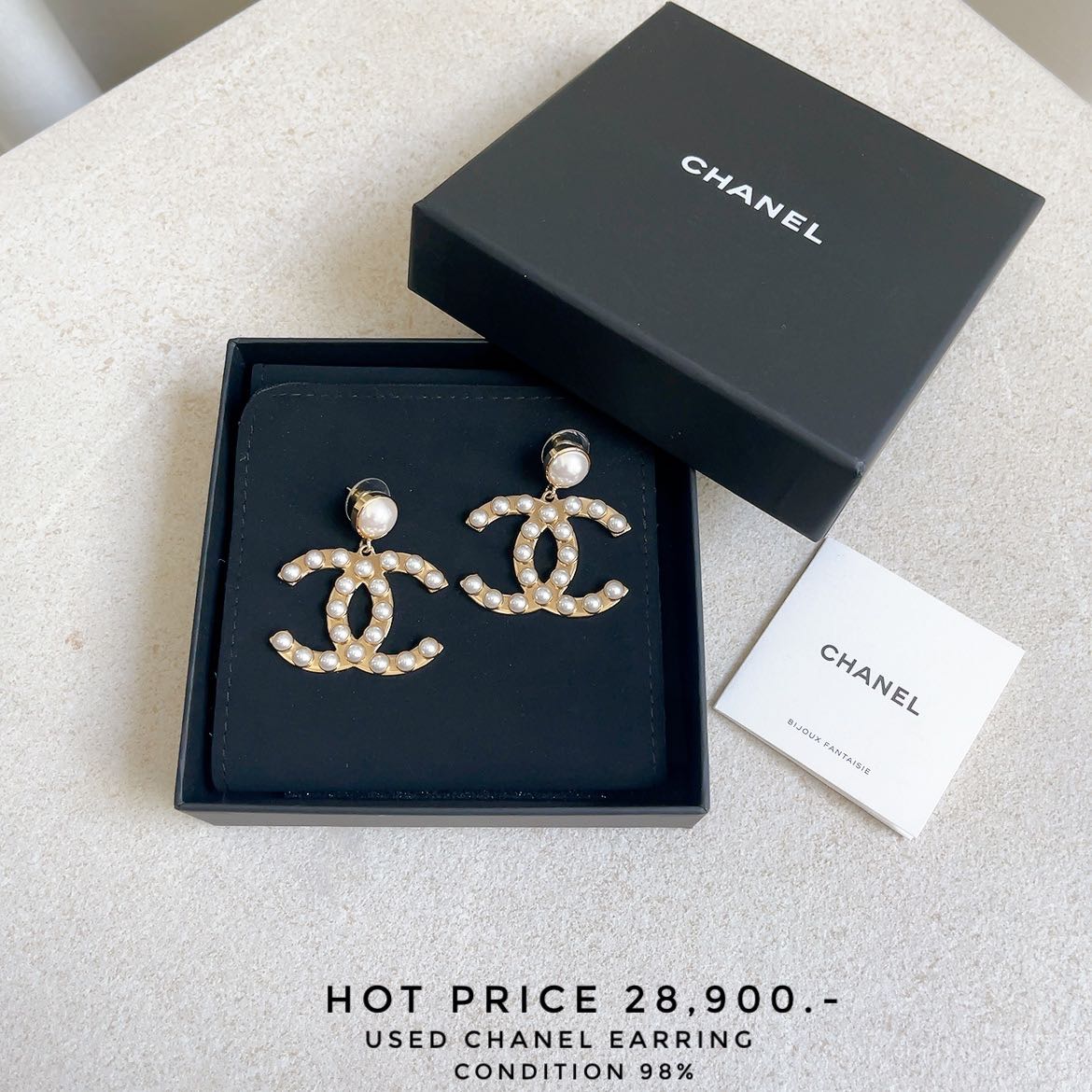 USED CHANEL EARRING