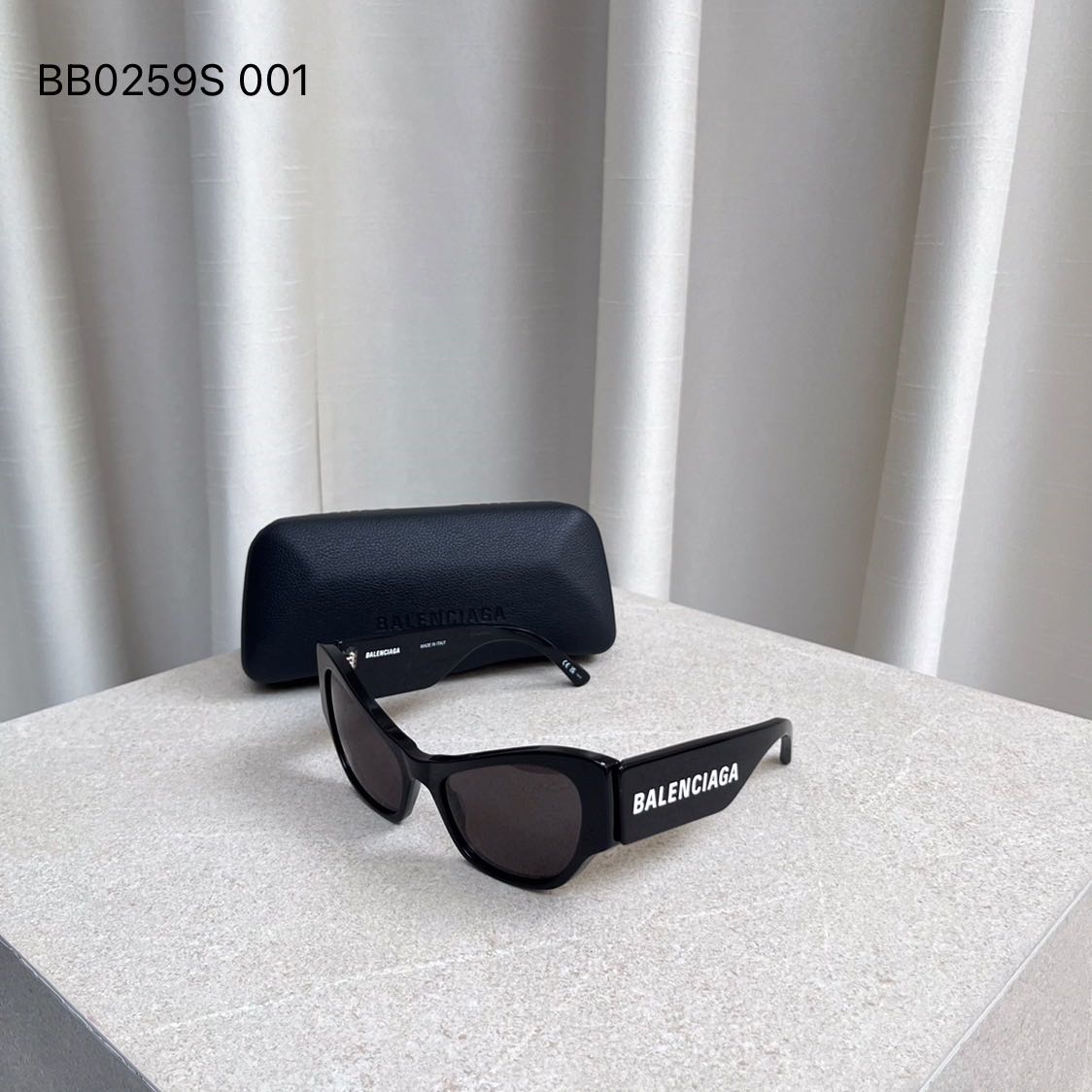 BALENCIAGA sunglasses / 259S
