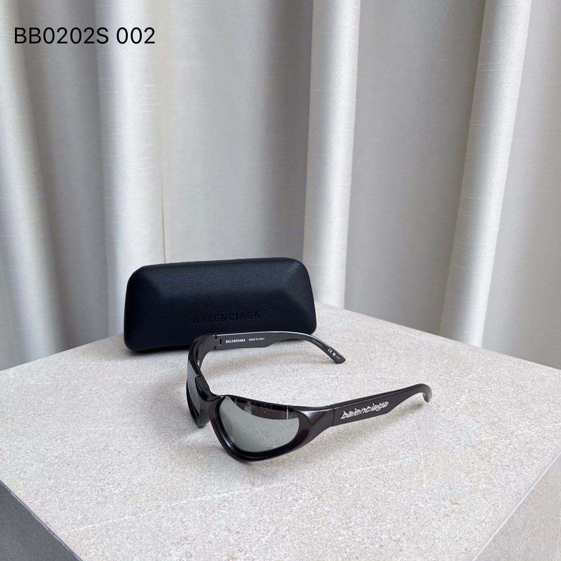 BALENCIAGA sunglasses / 202S
