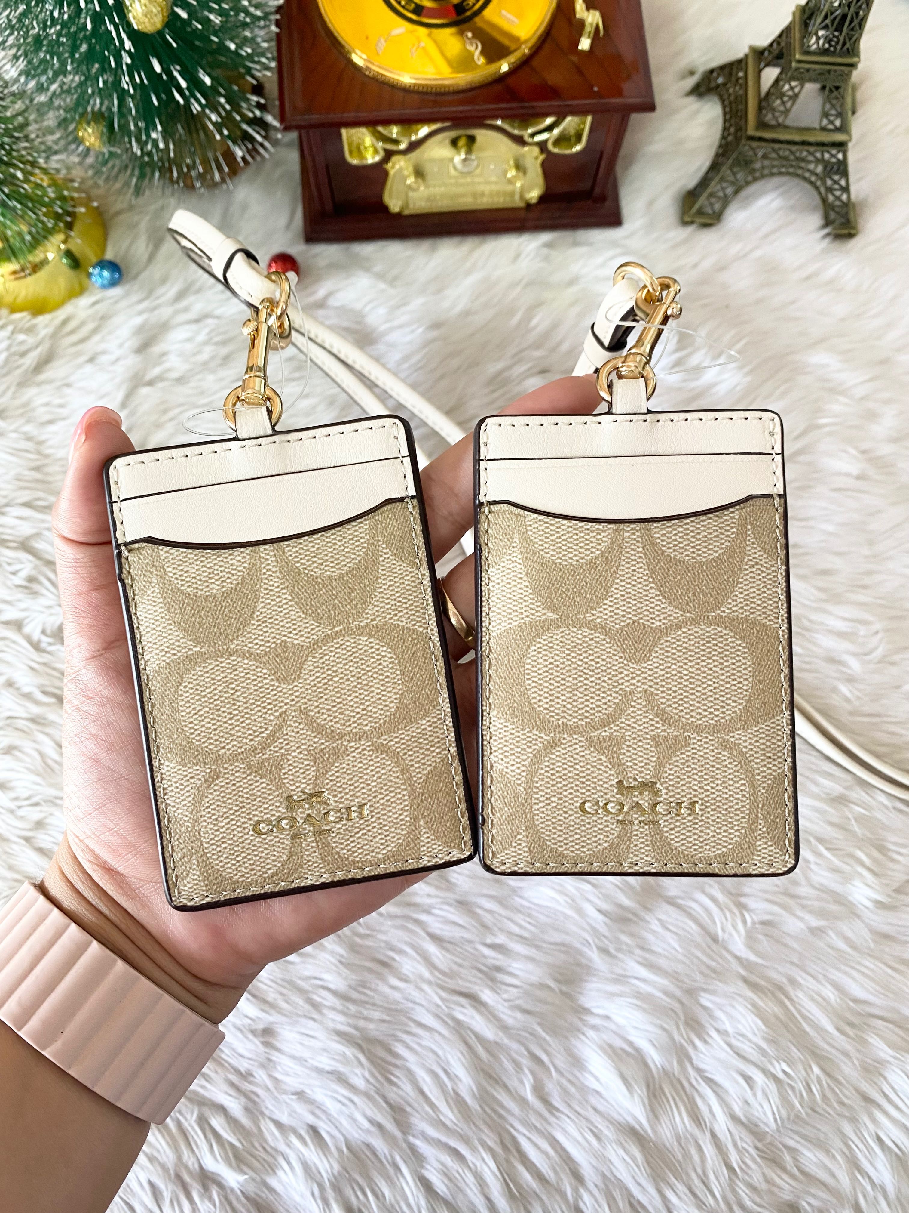 🖤COACH ID LANYARD สายคล้องบัตร