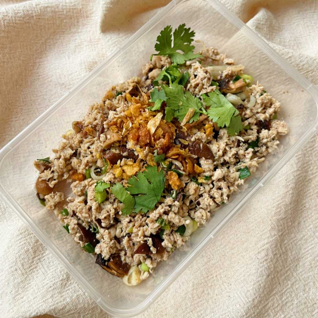 เมนูกับข้าว โปรตีนสูง  -อกไก่ผัดหนำเลี๊ยบ (อกไก่ 150กรัม)