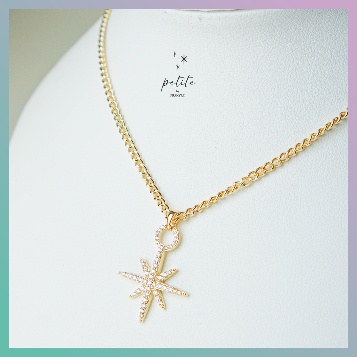 Golden Estrella Necklace - สร้อยคอ จี้รูปดวงดาว สีทอง