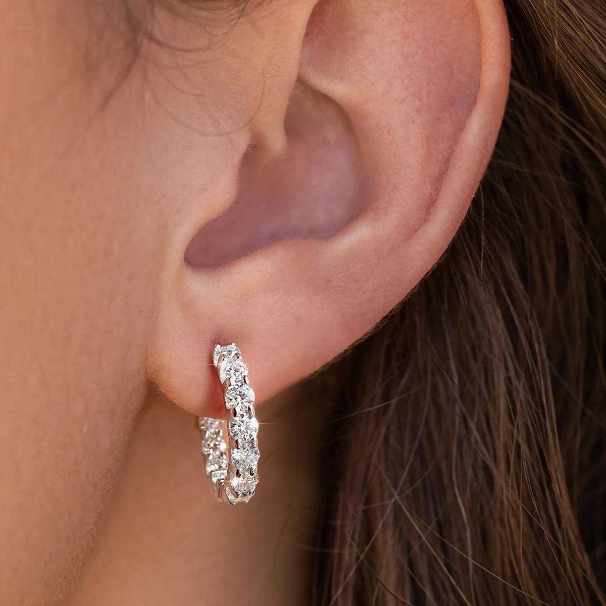 2.7 mm diamond hoops earrings