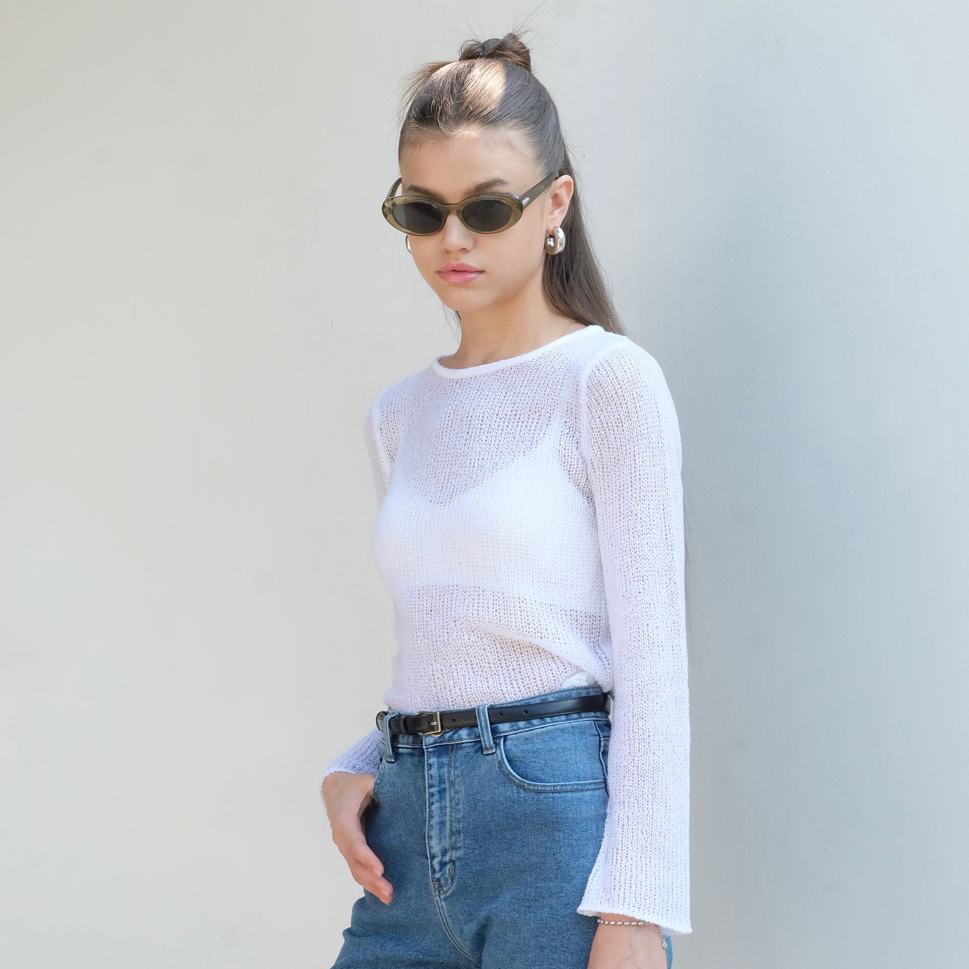 T10 Low U knit top