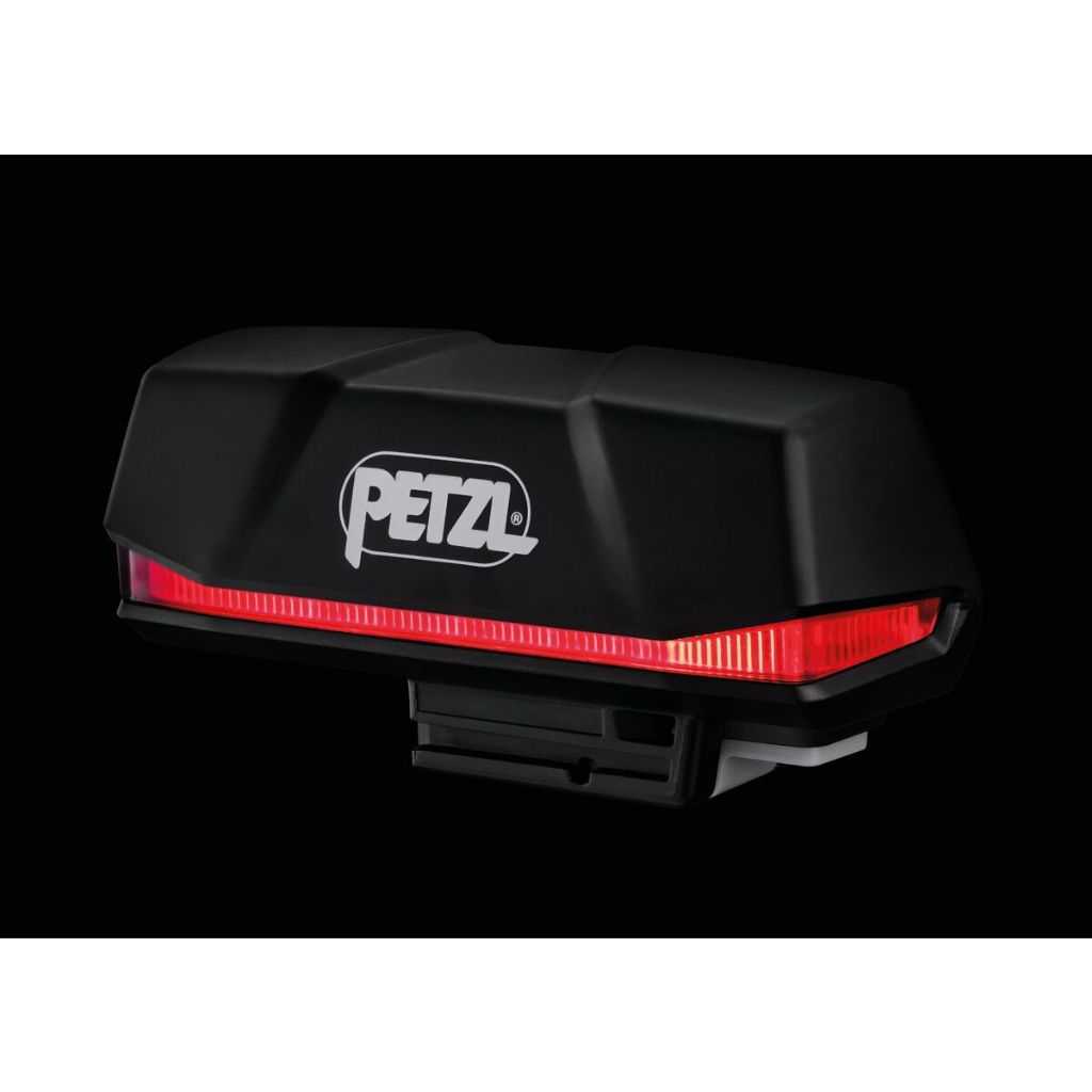 Petzl R1 Rechargeable battery สำหรับรุ่น Petzl NAO RL อุปกรณ์ เฮดแลมป์ เทรล ของแท้ รับประกัน 5 ปี