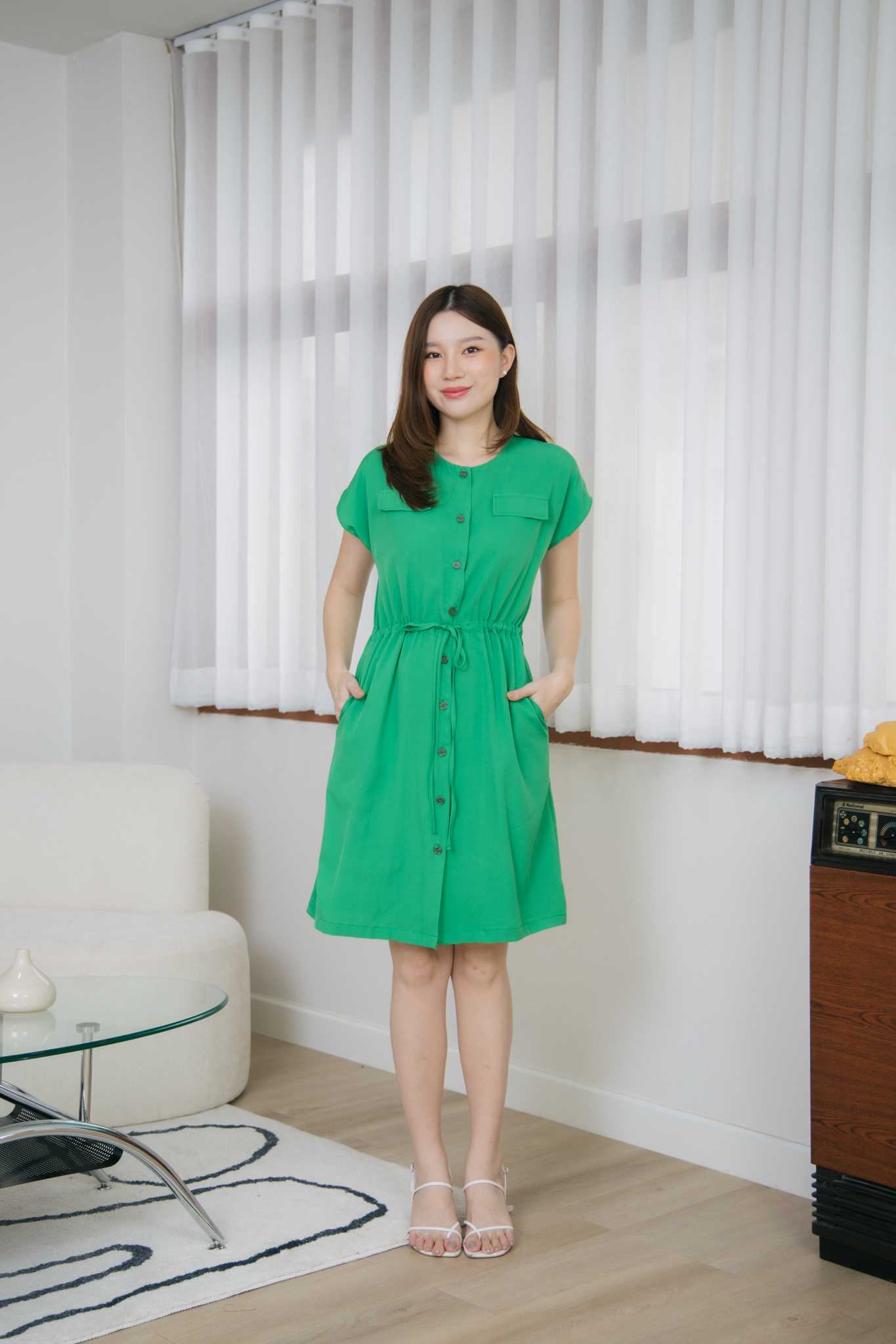 ชุดให้นม Green kelly lisa dress